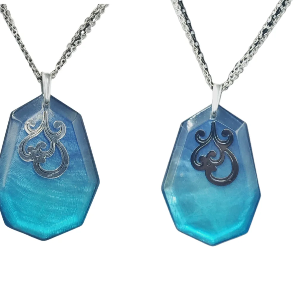 Elegant Brighton Double-Sided Blue Pendant with Silver/Black Chain Necklace